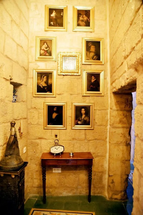 מלון Cospicua The Lodge