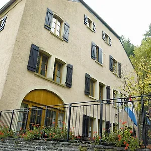 https://youth-hostel-vianden.luxembourghotelsguide.com