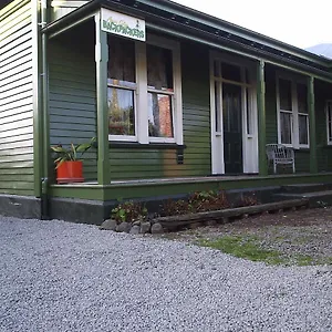  Hostel Avon Backpackers New Zealand